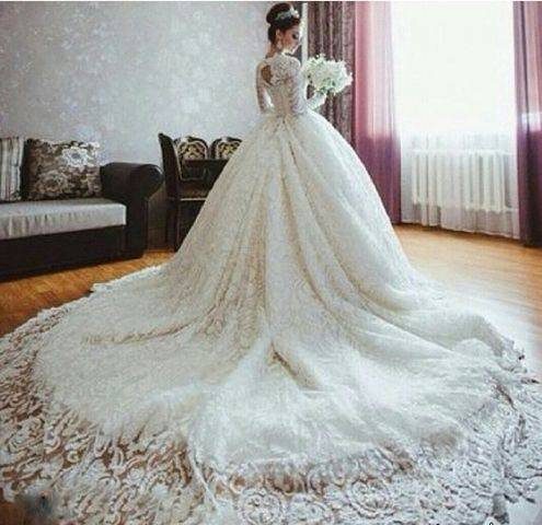 بهترین مزون لباس عروس در سعادت آباد تهران,