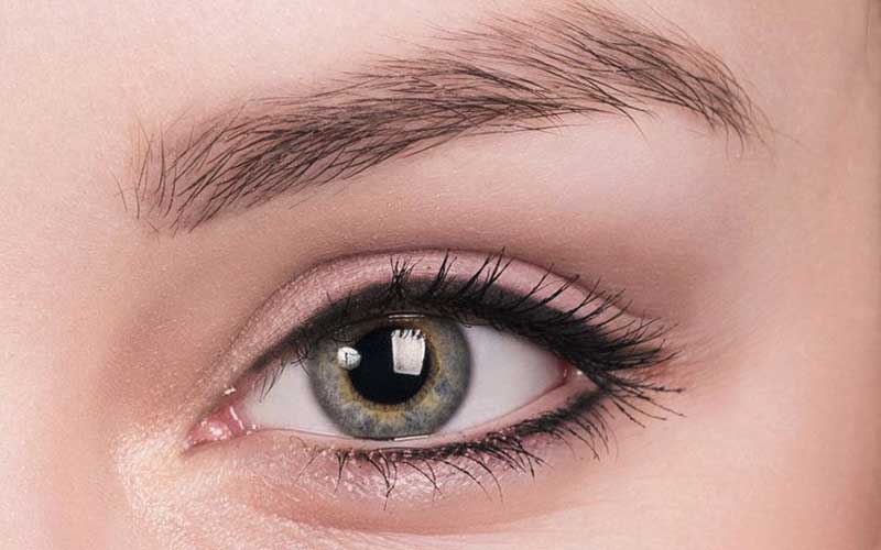 عفونت چشم ها بعد از تاتو خط چشم