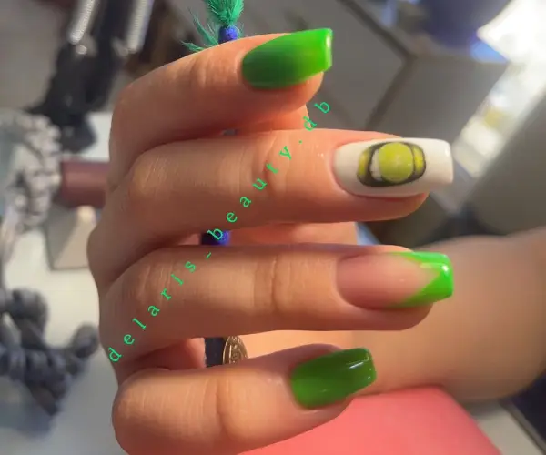 ژلیش ناخن در پردیس