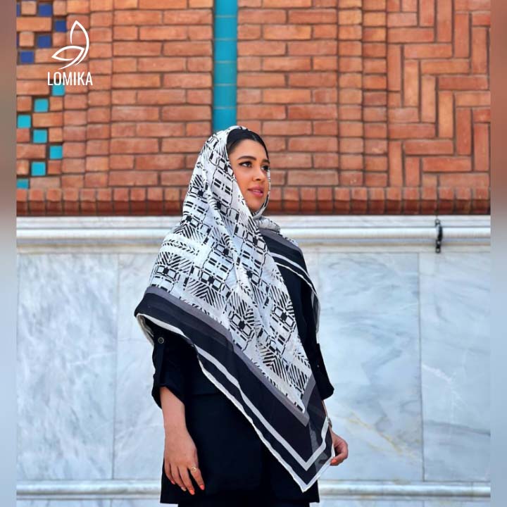 شال و روسری لومیکا